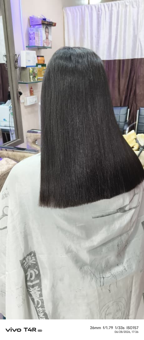 Expressions salon real transformation moment 14
