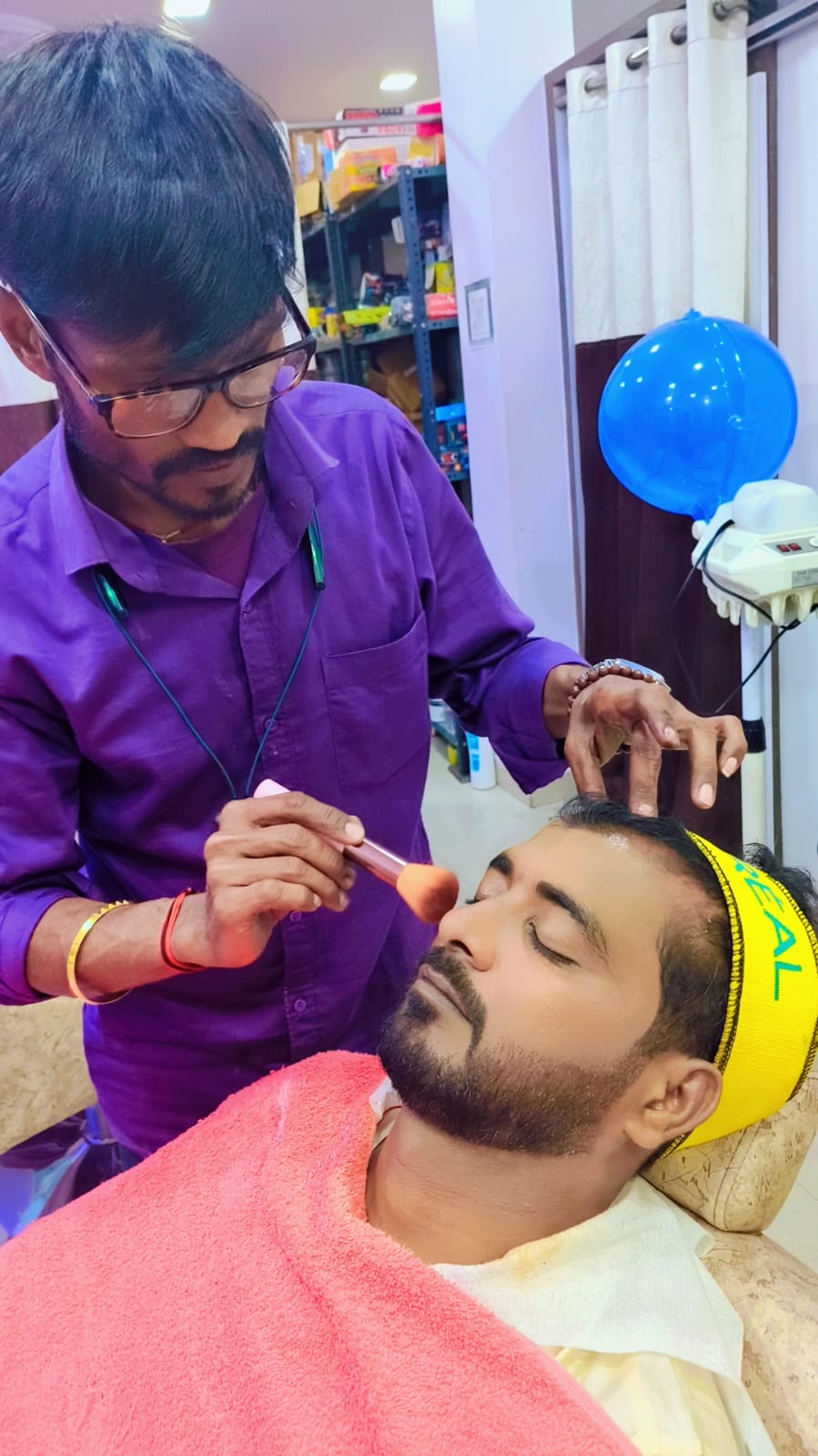 Expressions salon real transformation moment 54